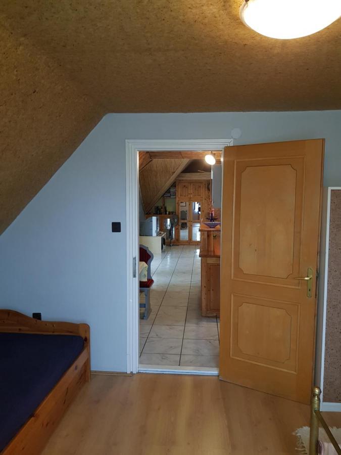 Aron Apartman Бадачонтомай Екстериор снимка